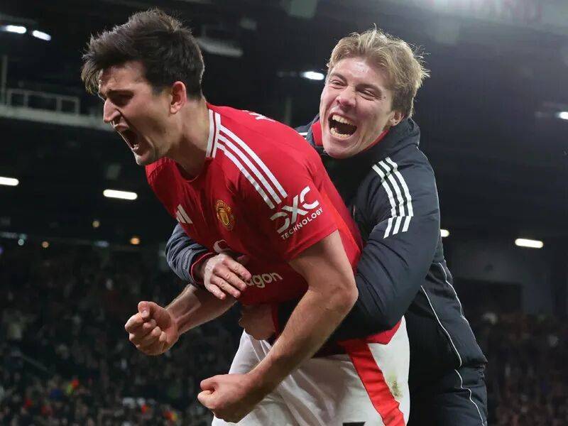 反转！拉什福德巴萨梦碎，回归曼联却迎32.5万镑顶薪，红魔进退两难